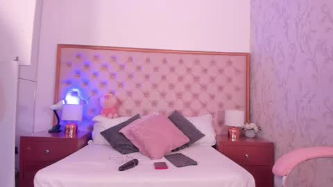 Snapshot of sweet__abbey chatting on November 2025 03:05:01 AM Abby online show from November 2025 03:05:01 AM