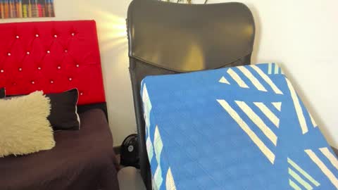 Carolina online show from November 2025 03:10:02 PM