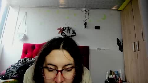 Snapshot of sweet__suck69bitch chatting on January 2025 07:17:02 PM sweet__suck69bitch online show from January 2025 07:17:02 PM