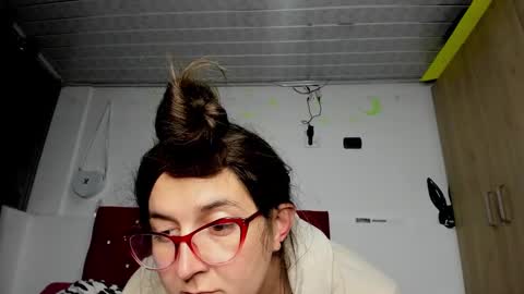 Snapshot of sweet__suck69bitch chatting on January 2025 04:26:01 AM sweet__suck69bitch online show from January 2025 04:26:01 AM