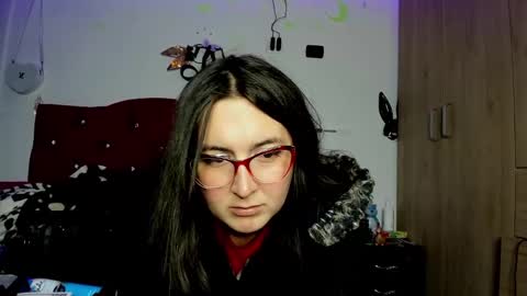 Snapshot of sweet__suck69bitch chatting on January 2025 03:40:02 AM sweet__suck69bitch online show from January 2025 03:40:02 AM
