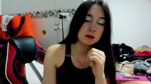 Snapshot of sweet__suck69bitch chatting on June 2026 08:38:01 AM sweet__suck69bitch online show from June 2026 08:38:01 AM
