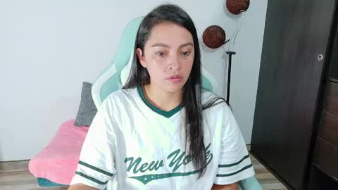 Snapshot of sweet_ahiana chatting on May 2026 12:31:02 PM ahinara online show from May 2026 12:31:02 PM