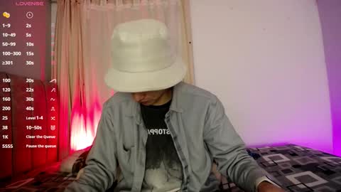 Andy online show from November 2025 02:11:01 AM