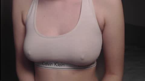 Snapshot of sweet_baby_kate chatting on March 2025 06:11:01 PM Kate and Erica online show from March 2025 06:11:01 PM