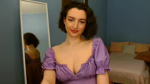 Snapshot of sweet_baby_miranda_ chatting on January 2025 11:56:01 PM Miranda online show from January 2025 11:56:01 PM