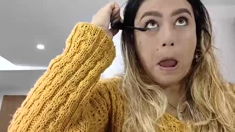 Bella Valery online show from April 2026 11:38:01 AM