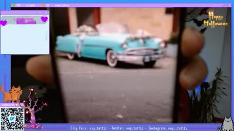 Snapshot of sweet_bluee chatting on October 2025 02:10:01 PM Tutti  online show from October 2025 02:10:01 PM