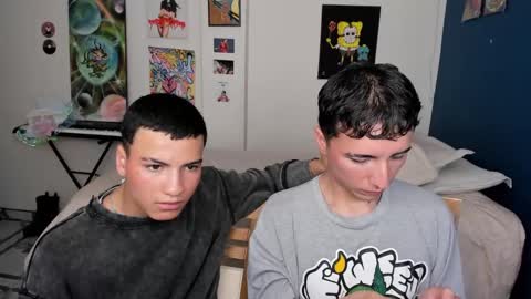 Snapshot of sweet_boys_xx chatting on December 2024 04:17:01 PM CristianBrayan PVT OPEN online show from December 2024 04:17:01 PM
