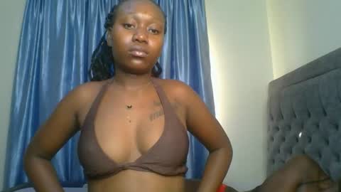 Camila online show from January 2026 12:21:01 PM