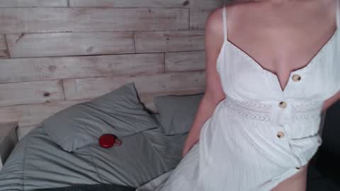 Snapshot of sweet_chantelle chatting on January 2025 09:20:01 PM Chantelle online show from January 2025 09:20:01 PM
