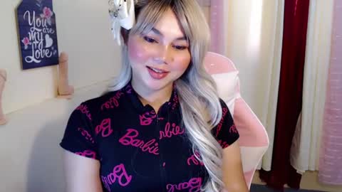 Snapshot of sweet_danicaa chatting on July 2026 06:33:02 AM danice online show from July 2026 06:33:02 AM