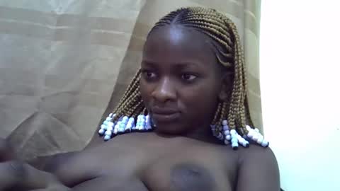 Snapshot of sweet_eldah chatting on October 2025 09:22:01 PM Sweet eldah online show from October 2025 09:22:01 PM