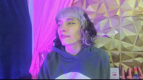  emmili  online show from December 2024 12:08:02 PM