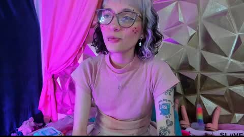  emmili  online show from January 2025 03:23:01 PM