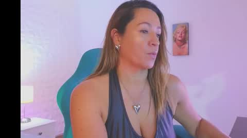 Sweet Evans online show from February 2026 12:52:02 AM