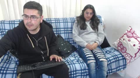 Snapshot of sweet_fantasy_couple chatting on January 2025 12:22:01 AM sweet_fantasy_couple online show from January 2025 12:22:01 AM