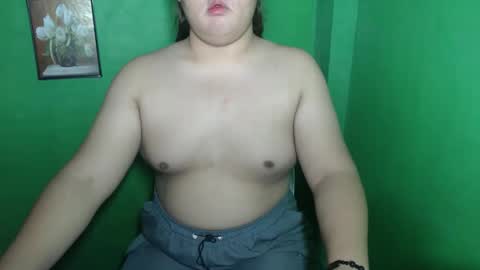 sweet_frex123 online show from September 2025 12:33:01 AM