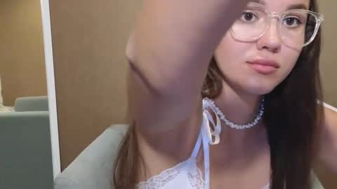 Im Mia.LOVELY PATTERNS 100  120  160  200 my toy buzzes from 2 tip online show from October 2025 03:12:01 PM