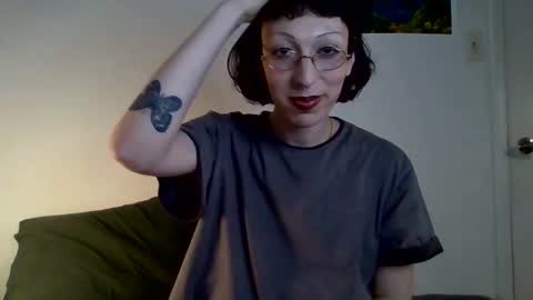 Snapshot of sweet_harvey chatting on May 2026 11:10:02 PM sweet_harvey online show from May 2026 11:10:02 PM
