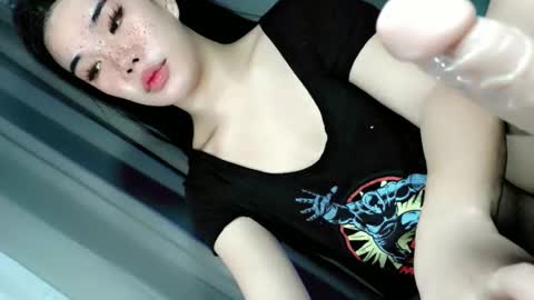 sweet_katrina69 online show from December 2025 10:38:01 PM