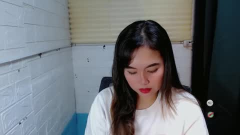 LAIKA online show from January 2025 02:49:02 AM