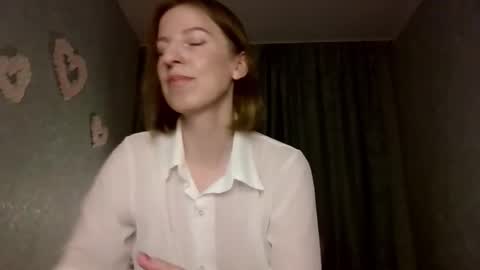 Snapshot of sweet_lilbunny chatting on September 2025 04:12:02 PM sweet_lilbunny online show from September 2025 04:12:02 PM