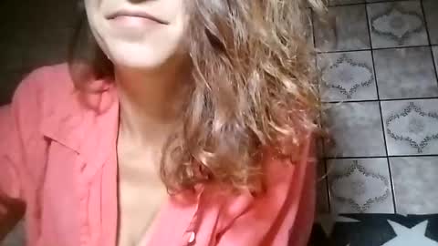 Snapshot of sweet_lilgirl_x chatting on July 2026 06:34:02 PM Anna online show from July 2026 06:34:02 PM