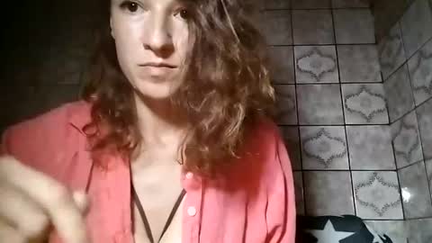 Snapshot of sweet_lilgirl_x chatting on July 2026 07:39:01 PM Anna online show from July 2026 07:39:01 PM