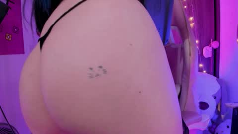 sweet_lilly_sweet online show from March 2026 03:12:02 AM