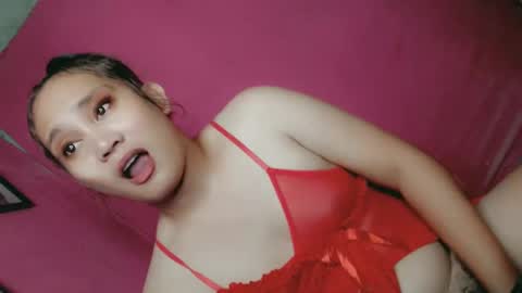 Snapshot of sweet_lover5 chatting on January 2025 01:19:01 PM SWEET LOVE online show from January 2025 01:19:01 PM