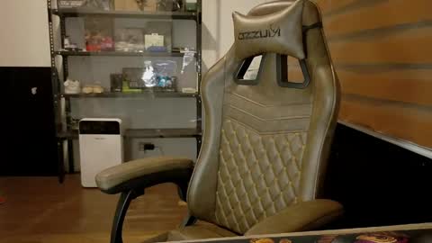 cheeky Bum07 online show from April 2026 01:50:02 PM