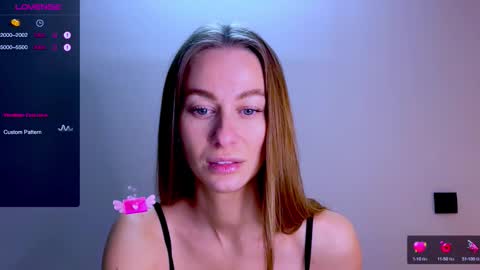 Snapshot of sweet_mia_91 chatting on September 2025 01:16:02 PM Mia online show from September 2025 01:16:02 PM