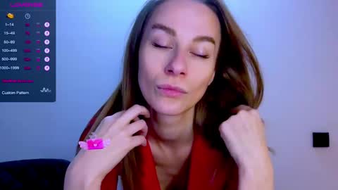 Mia online show from April 2026 12:27:02 PM