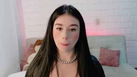Snapshot of sweet_miaa24 chatting on July 2026 05:08:01 PM Sweet Mia online show from July 2026 05:08:01 PM
