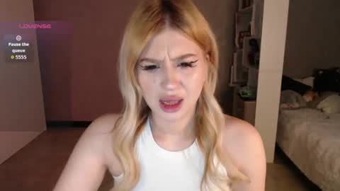 sweet_nicole_333 online show from November 2025 08:25:01 AM