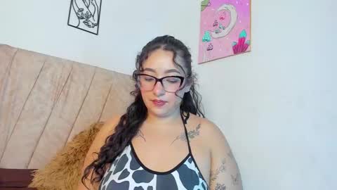 Cristina online show from October 2025 05:13:02 PM