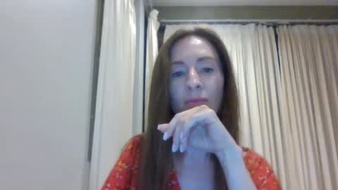 Snapshot of sweet_poeme chatting on June 2026 01:17:02 PM sweet_poeme online show from June 2026 01:17:02 PM