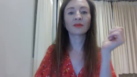 Snapshot of sweet_poeme chatting on June 2026 12:20:01 PM sweet_poeme online show from June 2026 12:20:01 PM