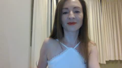 Snapshot of sweet_poeme chatting on June 2026 12:16:02 PM sweet_poeme online show from June 2026 12:16:02 PM