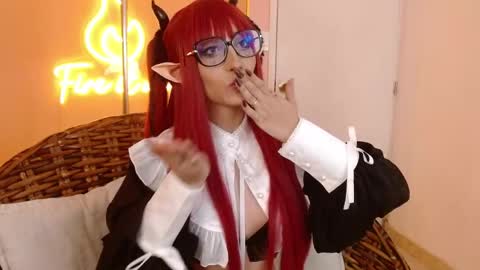 Snapshot of sweet_roxanee chatting on May 2026 09:31:01 PM Roxanee online show from May 2026 09:31:01 PM