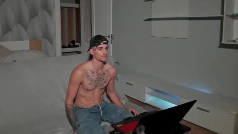 Snapshot of sweet_smith8 chatting on October 2025 02:39:02 PM sweet_smith8 online show from October 2025 02:39:02 PM