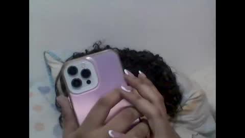 Yeileen online show from March 2025 04:17:02 AM