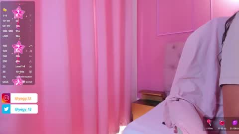 Yeileen online show from October 2025 07:03:01 PM