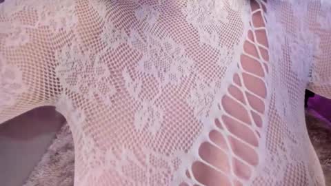 tamy  online show from November 2025 07:54:01 PM