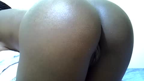 Snapshot of sweet_vee1 chatting on June 2026 11:29:01 PM Princess vee online show from June 2026 11:29:01 PM