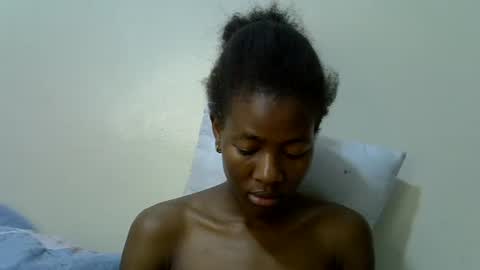 Snapshot of sweet_vee1 chatting on July 2026 01:08:01 AM Princess vee online show from July 2026 01:08:01 AM