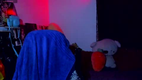 Steven independent model online show from February 2025 03:29:02 AM