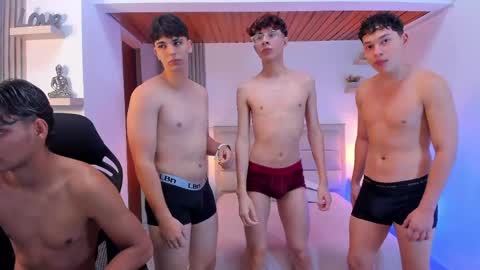 Snapshot of sweet_wallen chatting on June 2026 01:50:02 PM liamdamjackerick and zack online show from June 2026 01:50:02 PM