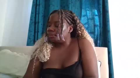 Snapshot of sweetafricangal chatting on May 2026 09:28:01 AM NASHA online show from May 2026 09:28:01 AM